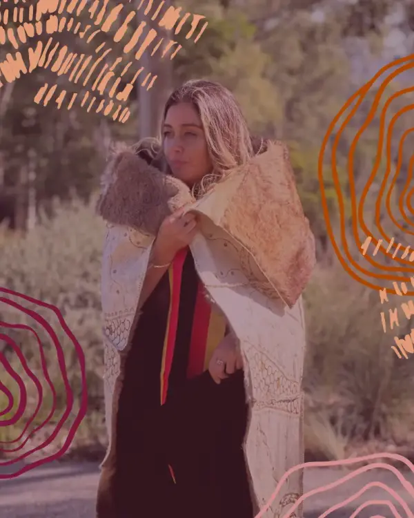 Campaign — a Midnight Dreaming shawl worn on Country